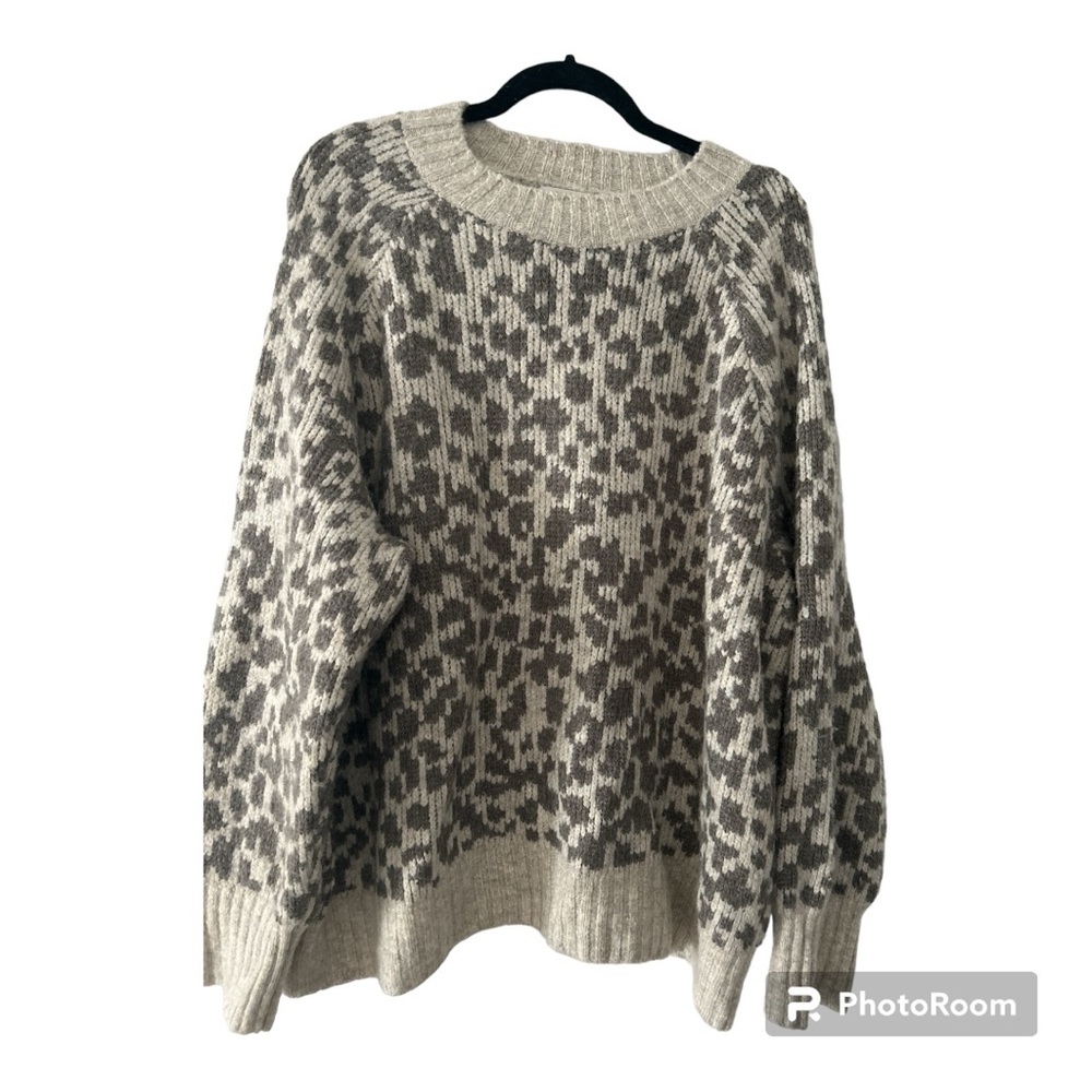 Old navy plus size 2x cheetah sweater